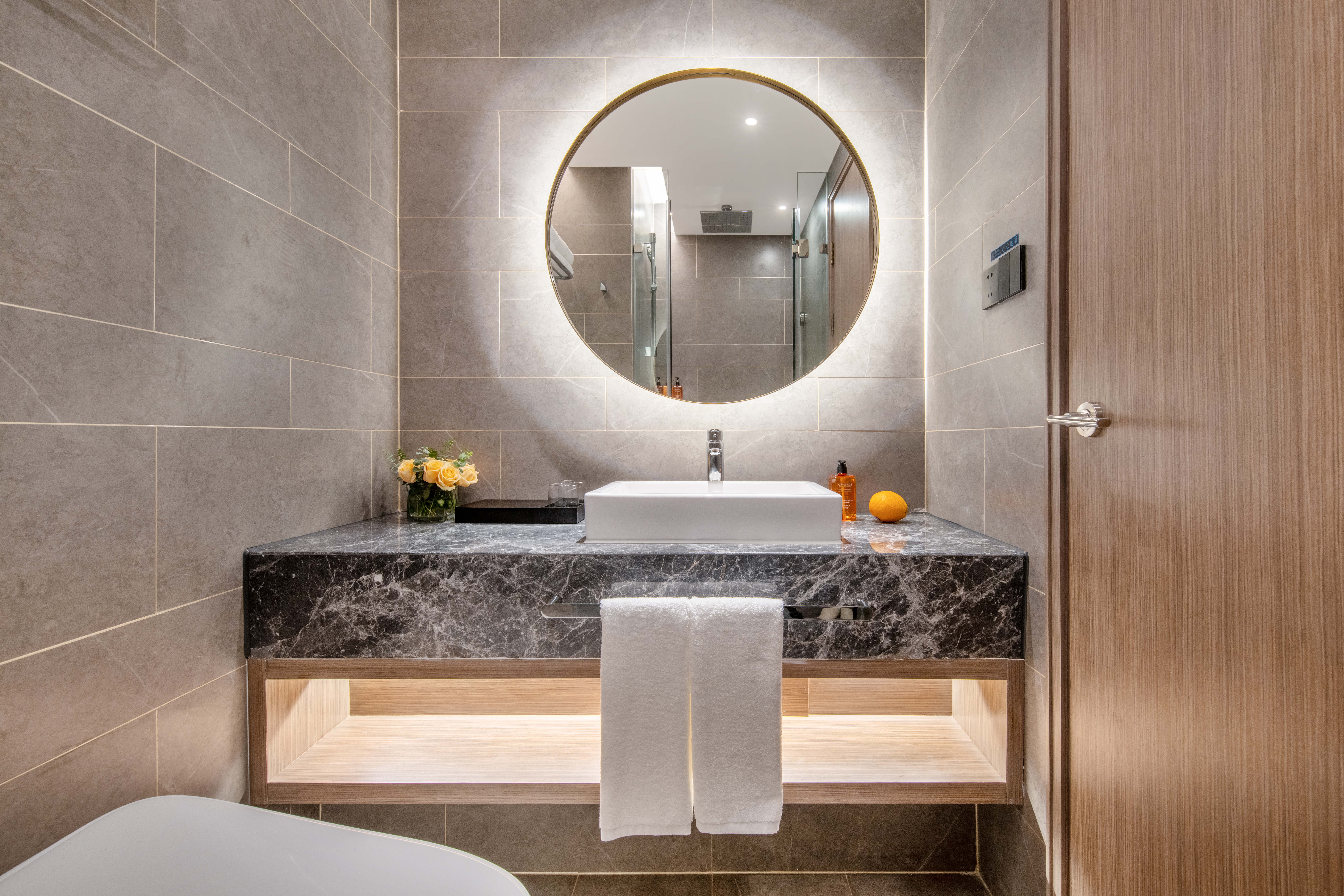 月若流金大床房【小冰箱+电视投屏】