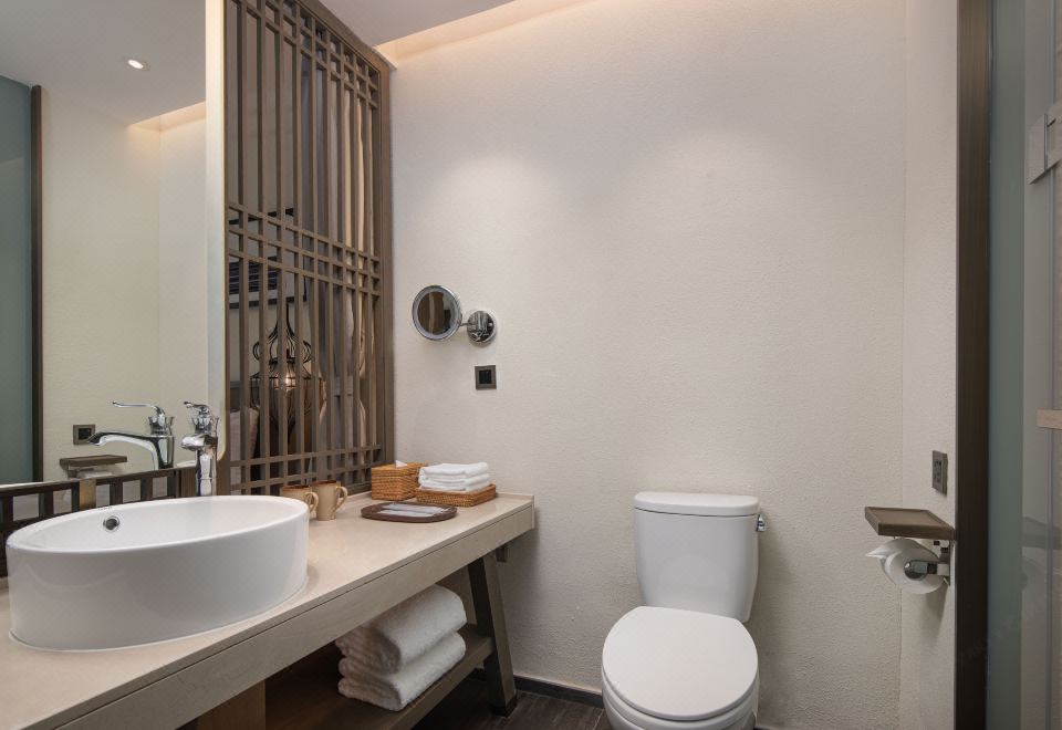 阳台豪华双床房