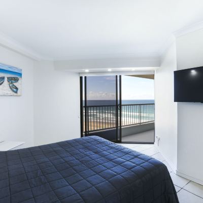 1 Bedroom Superior The Breakers Promo Code