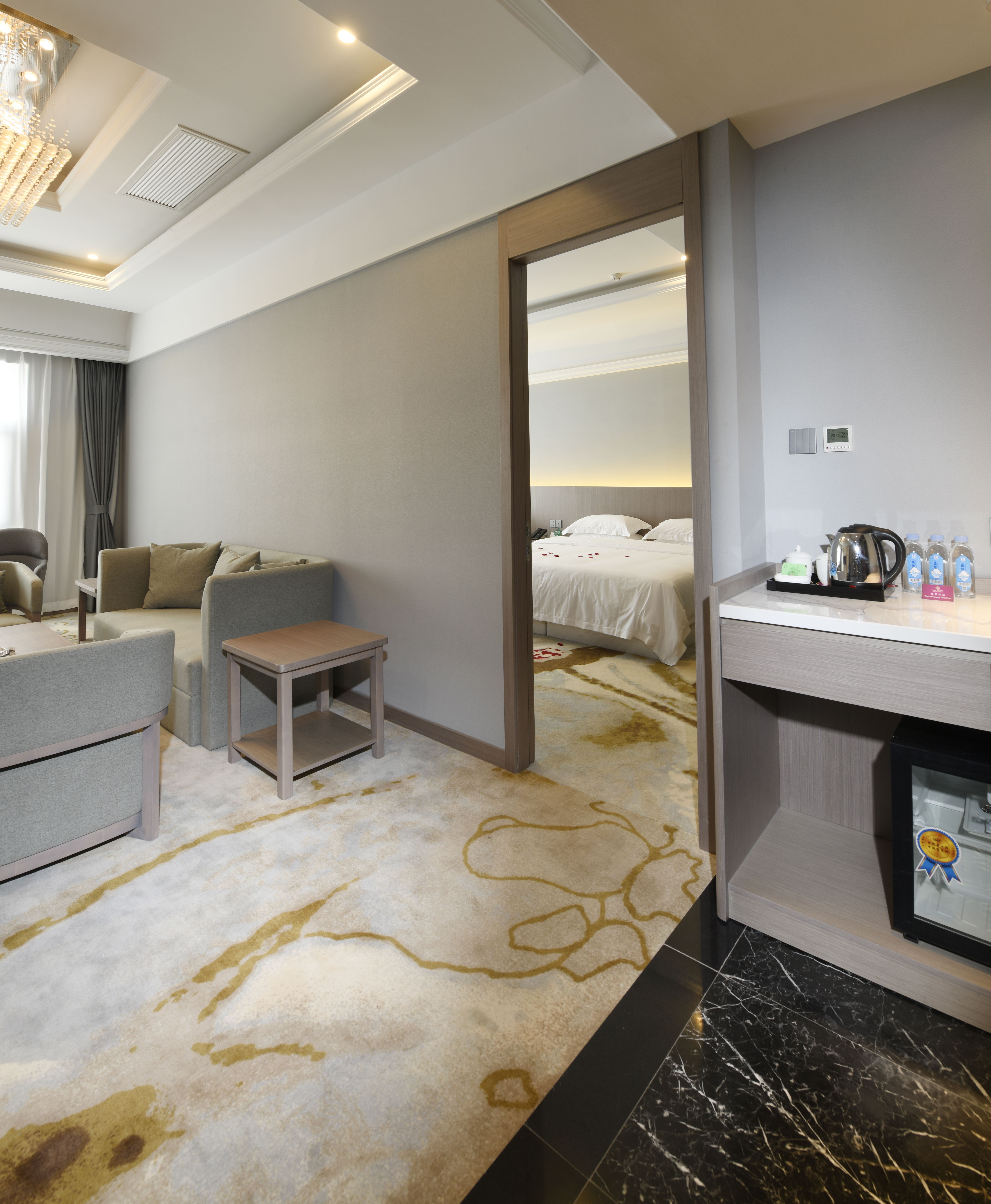 Kunshan Jiale International Business Hotel (Ma'anshan Middle Road Wanxianghui)亲子家庭房