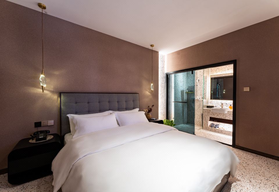 嫣然·重温大床房