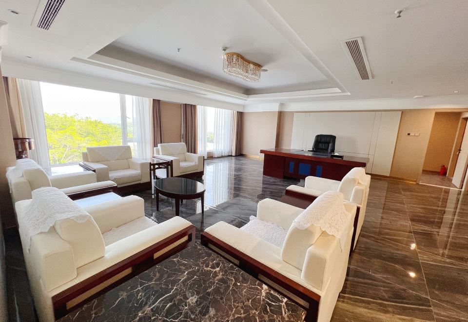 至尊套房（4房2厅）