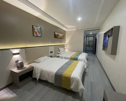 Lanjin Hotel (Fei County Jianshe Road Oriental Shopping Plaza) Hotels in Fei County
