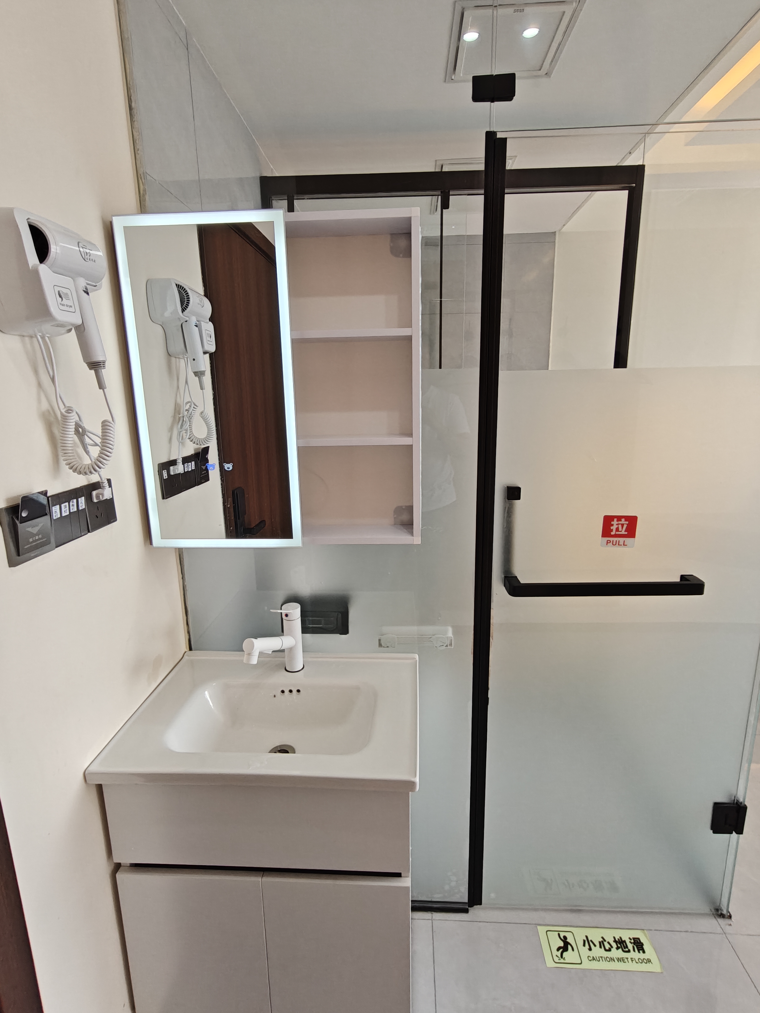 Yajiang Motel Tibet大床