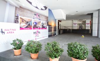 Hotel 7 Suria