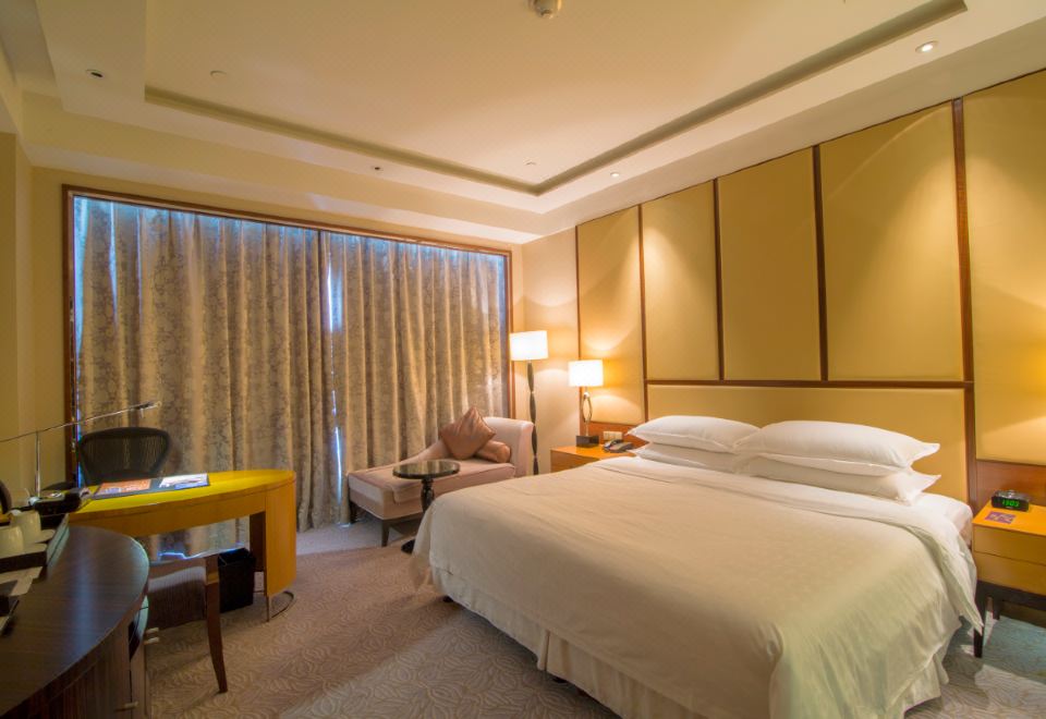 逸游豪華大床房