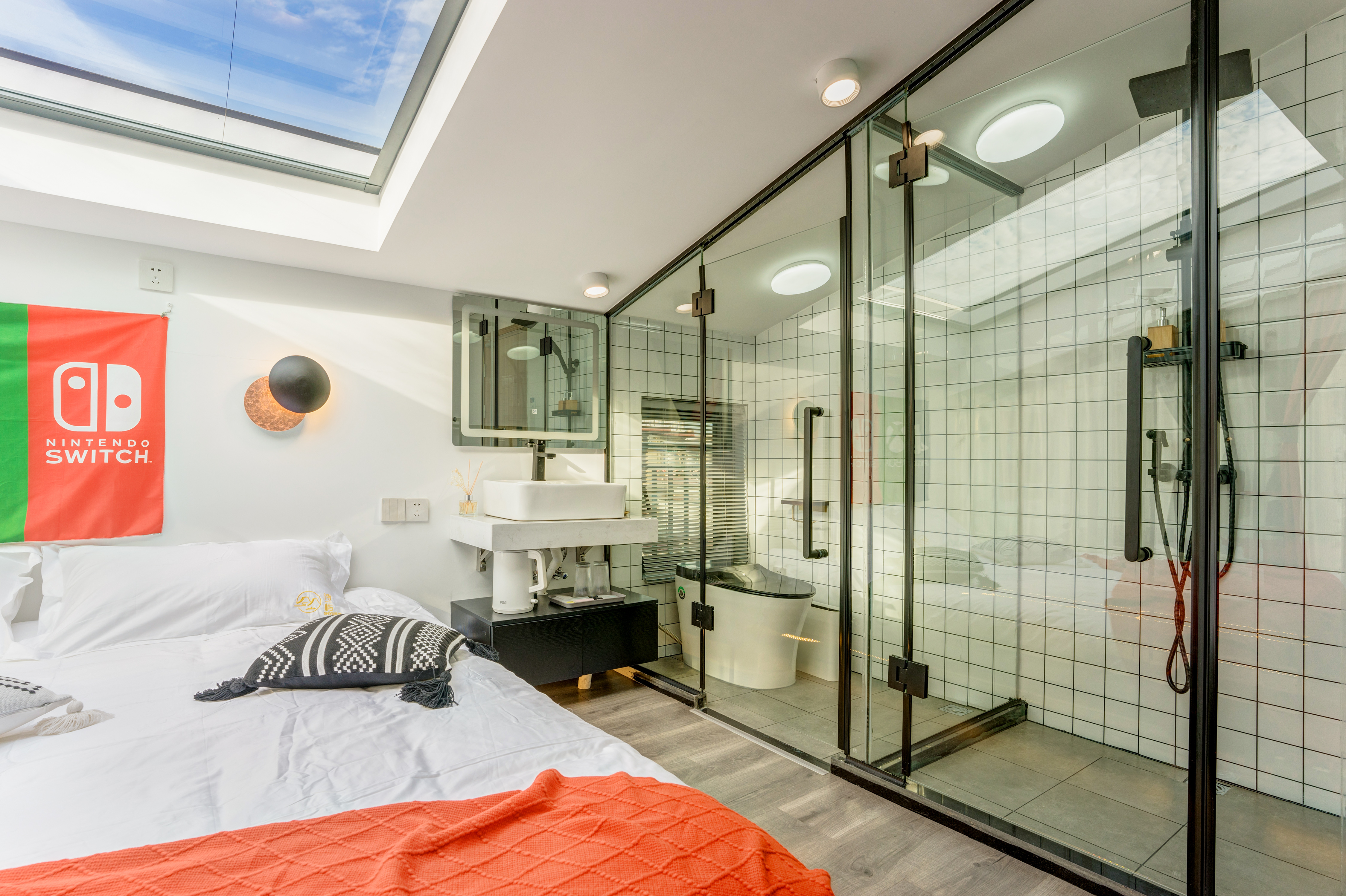 弄闲-星空游戏主题房