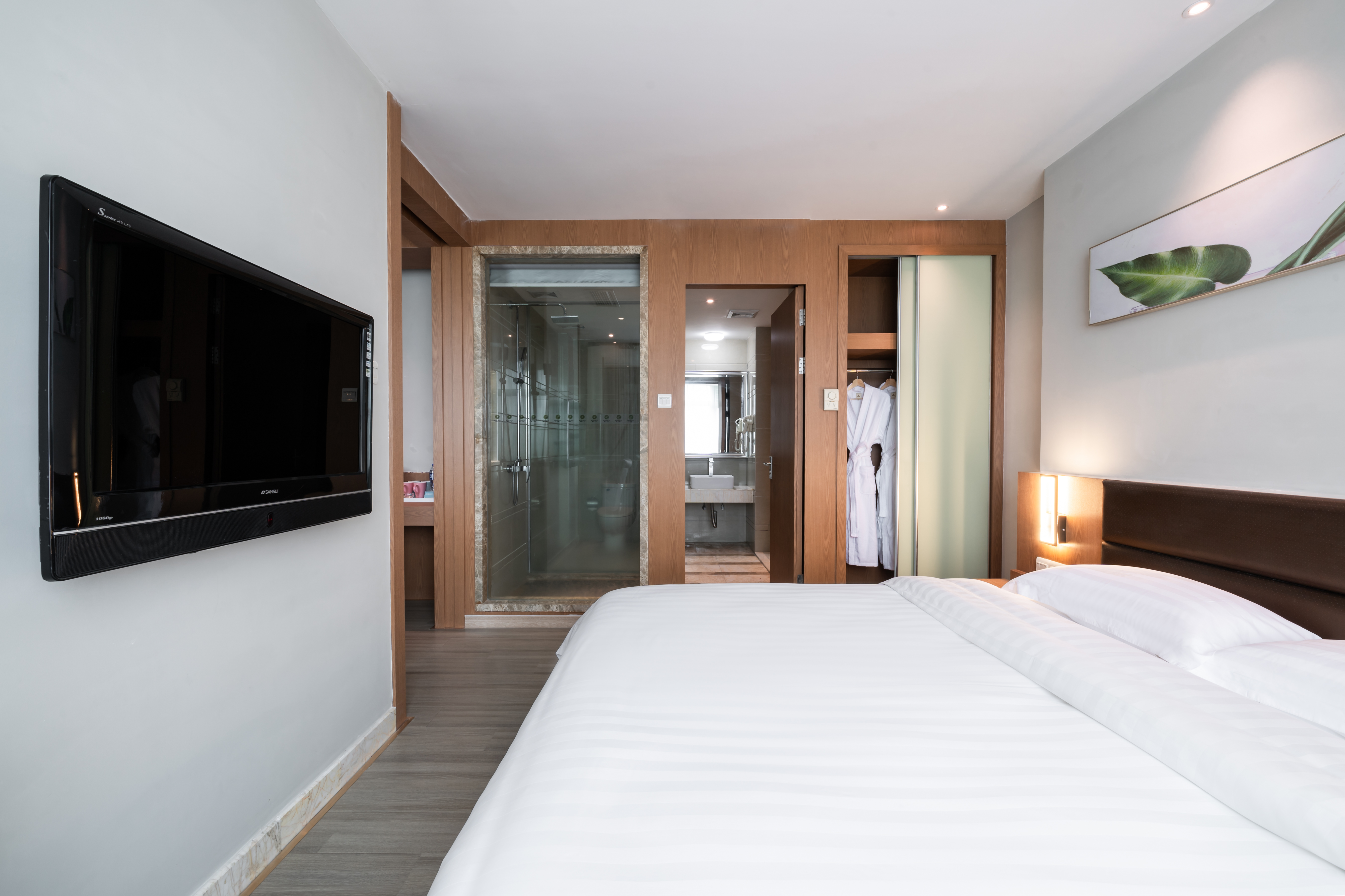 浪漫情侣泡泡浴套房（一房一厅）