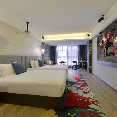 雅緻影院雙床房（智能投影） 美豪麗致飯店（西安鐘鼓樓南門店）優惠