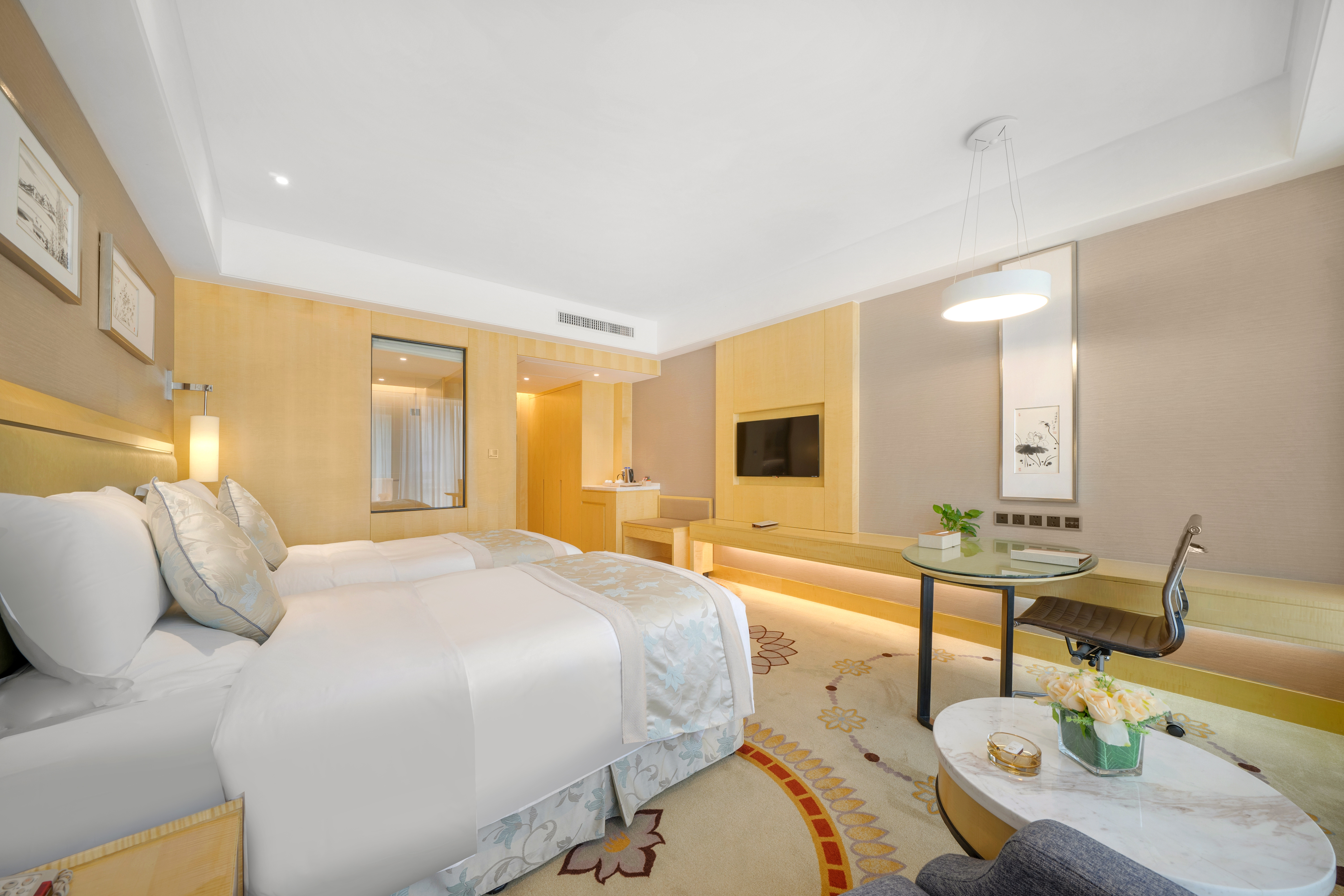 舒雅·城景双床房（休闲沙发+办公桌）