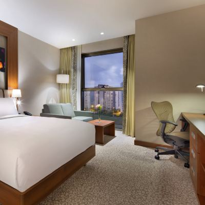 拐角大床房 伊斯坦堡貝利克杜祖希爾頓花園酒店優惠