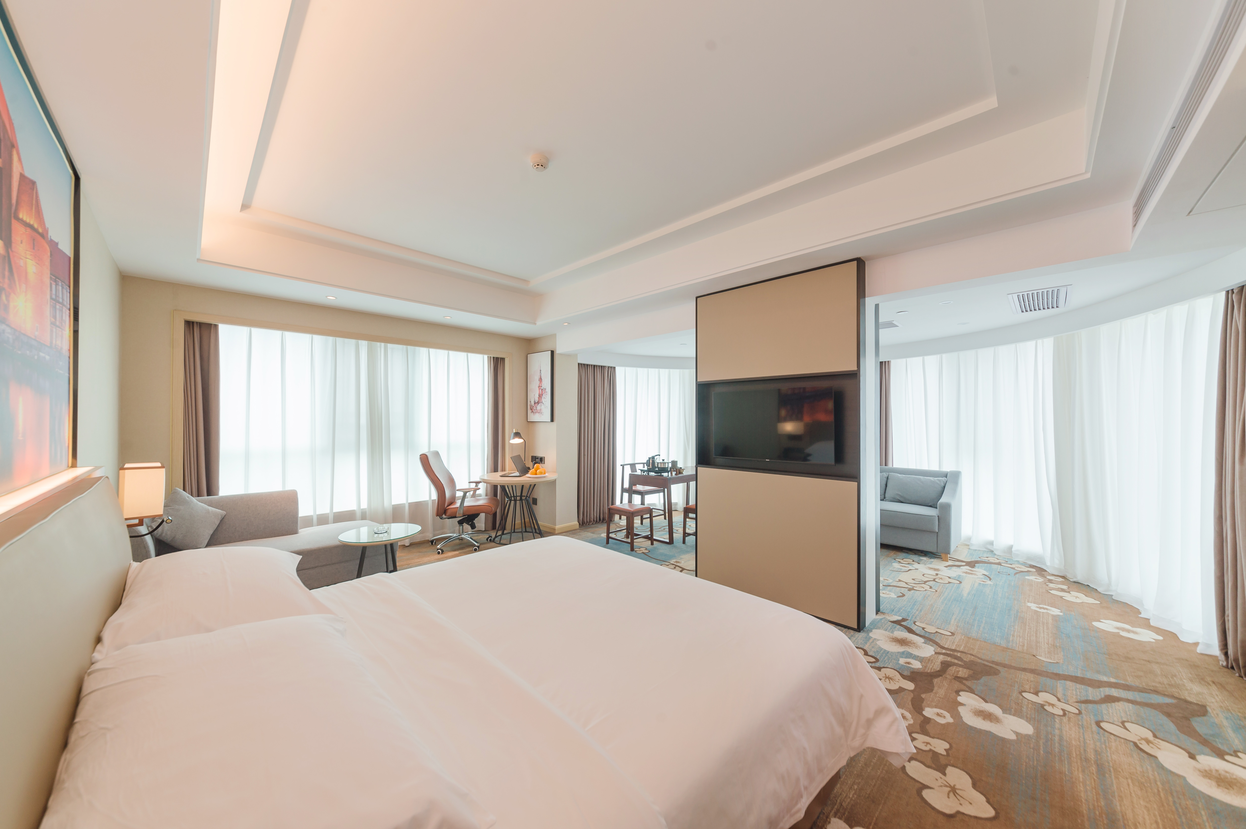 景观套房（沿江风光&智能客控）