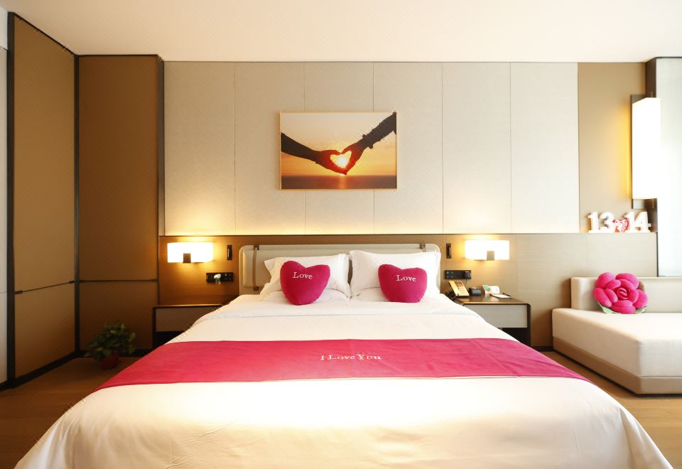 浪漫蜜月房-主题布置