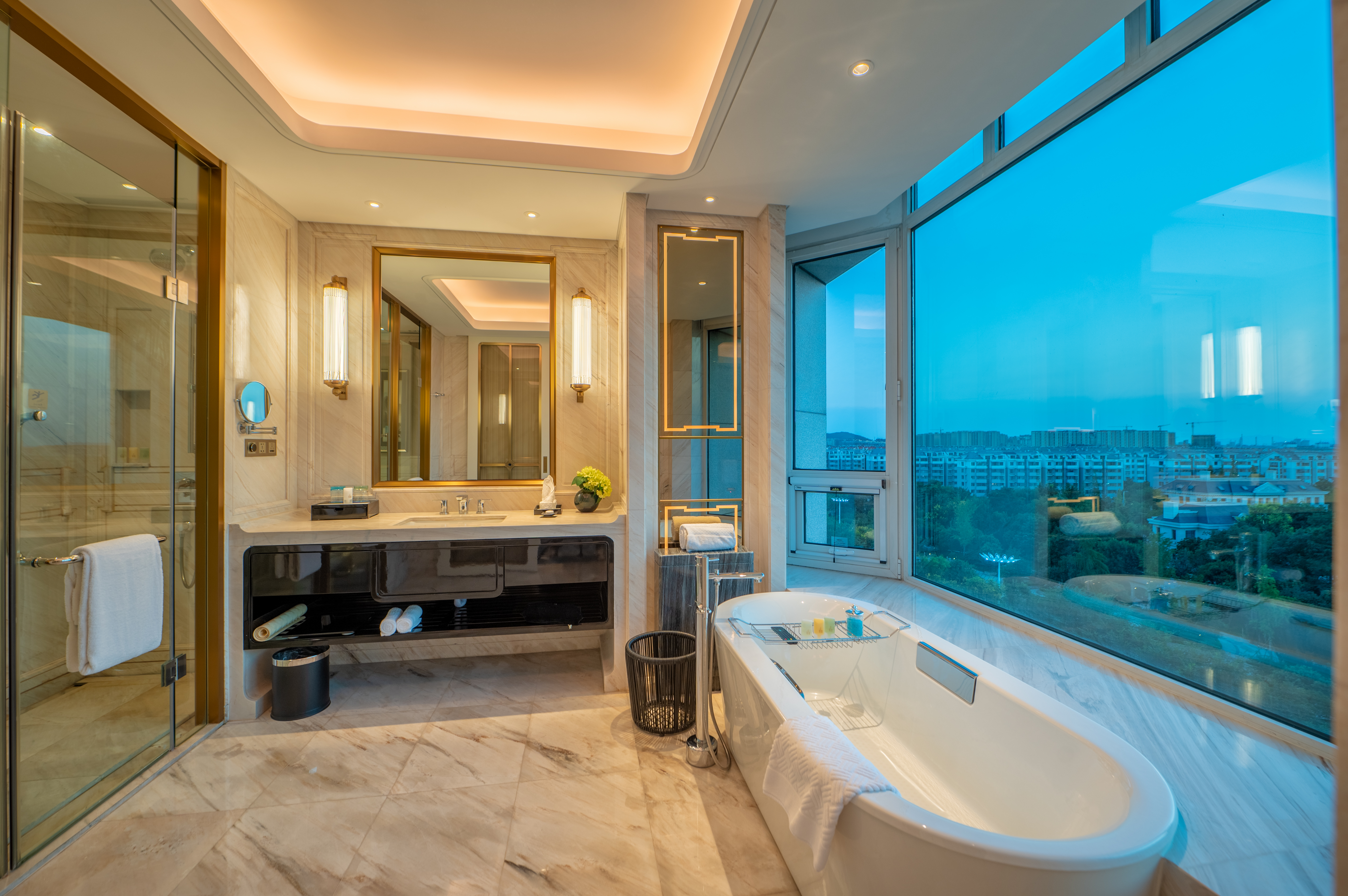 雅致行政大床房