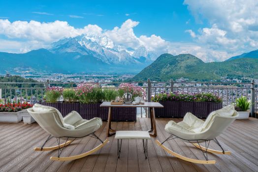 Lanshanxu Snow Mountain Scenic Homestay