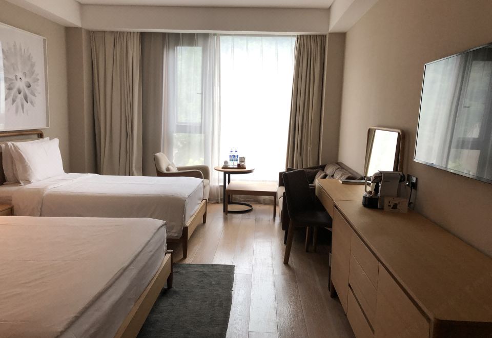 豪華家庭雙床房+宜人山色+浪漫浴缸