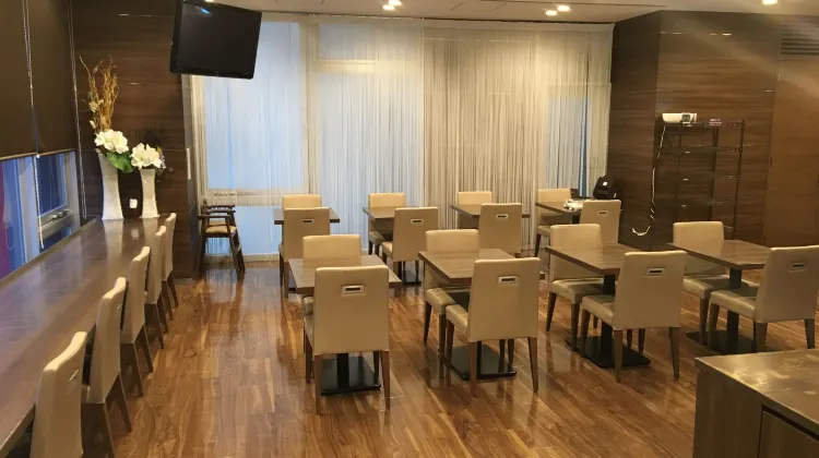 天然温泉　霧桜の湯　ドーミーイン鹿児島 食事・レストラン