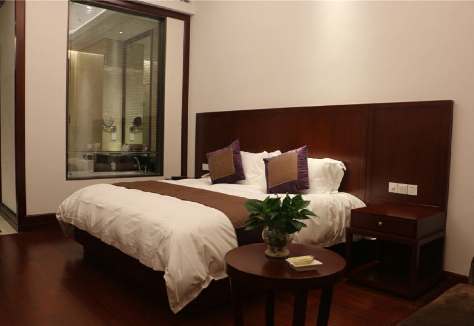 高级大床房