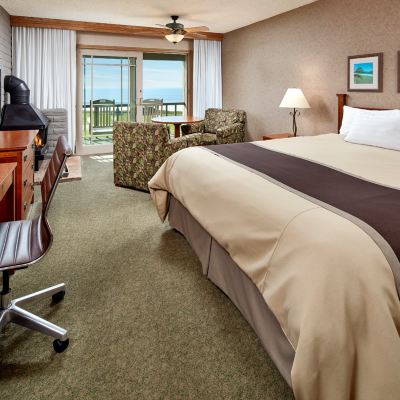 Deluxe King Room with Ocean View and Patio Cavalier Oceanfront Resort Promo Code