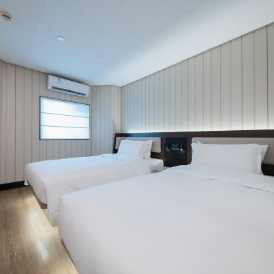 雙床房（手機投屏） 漢庭飯店（上海徐家匯漕寶路地鐵站店）優惠