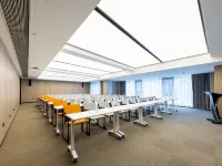 Atour Hotel, Biyun Road, Jushan Square, Xingyi City Hotels in Xingyi