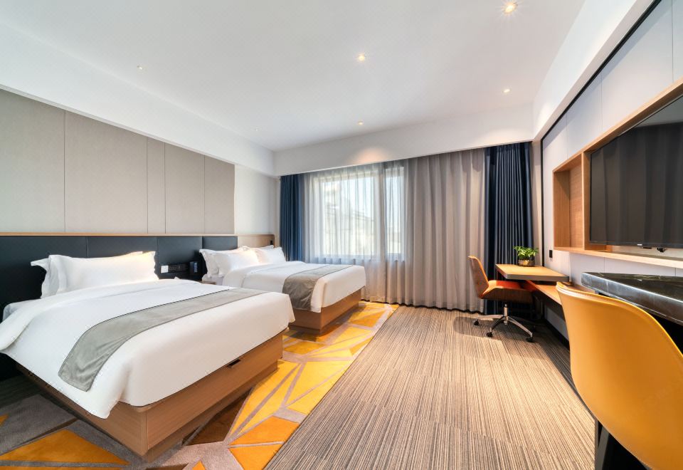 巨幕影音親子家庭房（極米百寸1080P投屏觀影+智能馬桶）