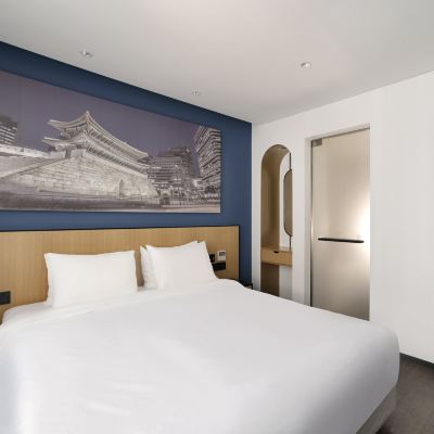 Superior Queen Room Travelodge Myeongdong City Hall Promo Code