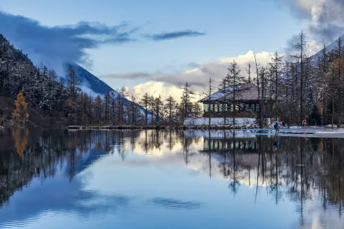VALATOMS·Fanlatu Hotel (Bipenggou Scenic Area)