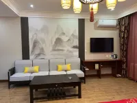 Changling Kaiyue Business Hotel (Changling Bus Station)