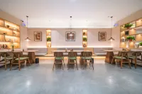 Yougu Zhilan Resort Hotel