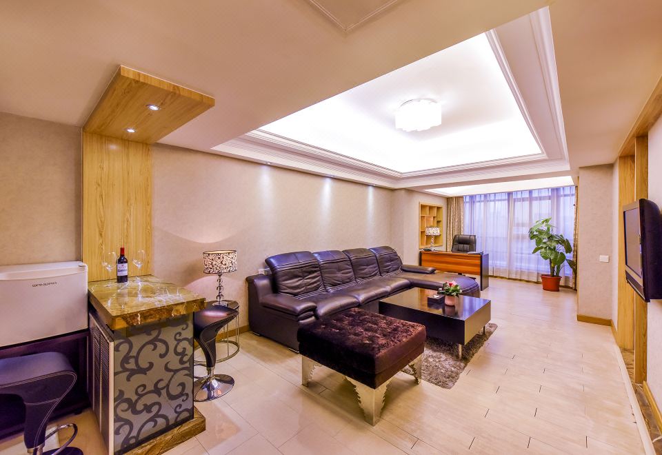 豪华多功能套房「零压床垫-高定床品-小冰箱-亲肤洗浴」