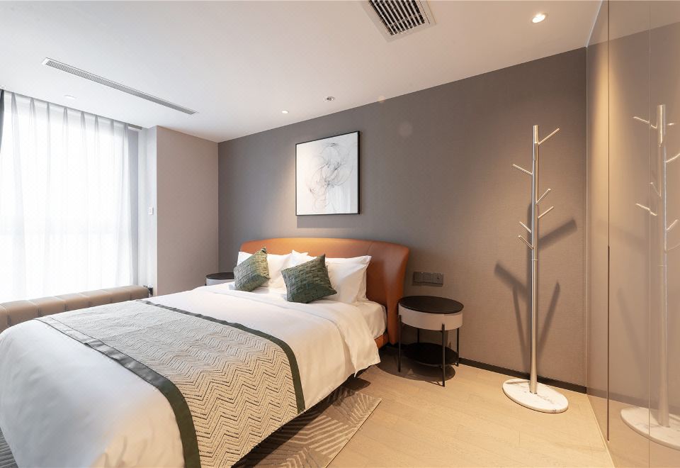 雅致一居室（廚房設備+冰箱+洗烘一體機）