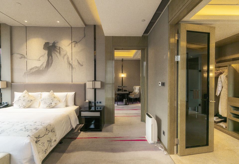 豪華套房（獨立會客廳+超大主衞+獨立客衞+杜比音響）