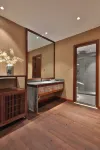 Taoshe Resort Hotel (People's Square Taoyangli Scenic Area Branch) Hotels in 