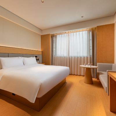 高級大床房A+金可兒床墊+65寸電視投屏 全季酒店（珠海人民西路店）優惠