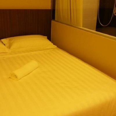 Bilik Katil Queen Size Gaya Jepun Tanpa Tingkap Kupon Hotel Vevo Puchong Malaysia