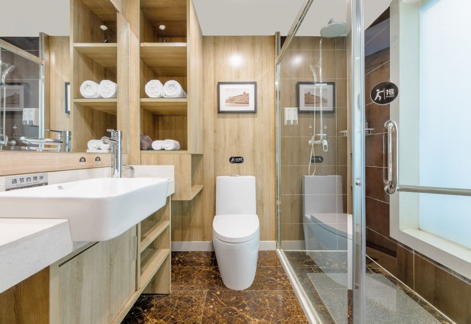 悅來?望城景觀大床房（全景大窗+零壓床墊+城墻夜景）