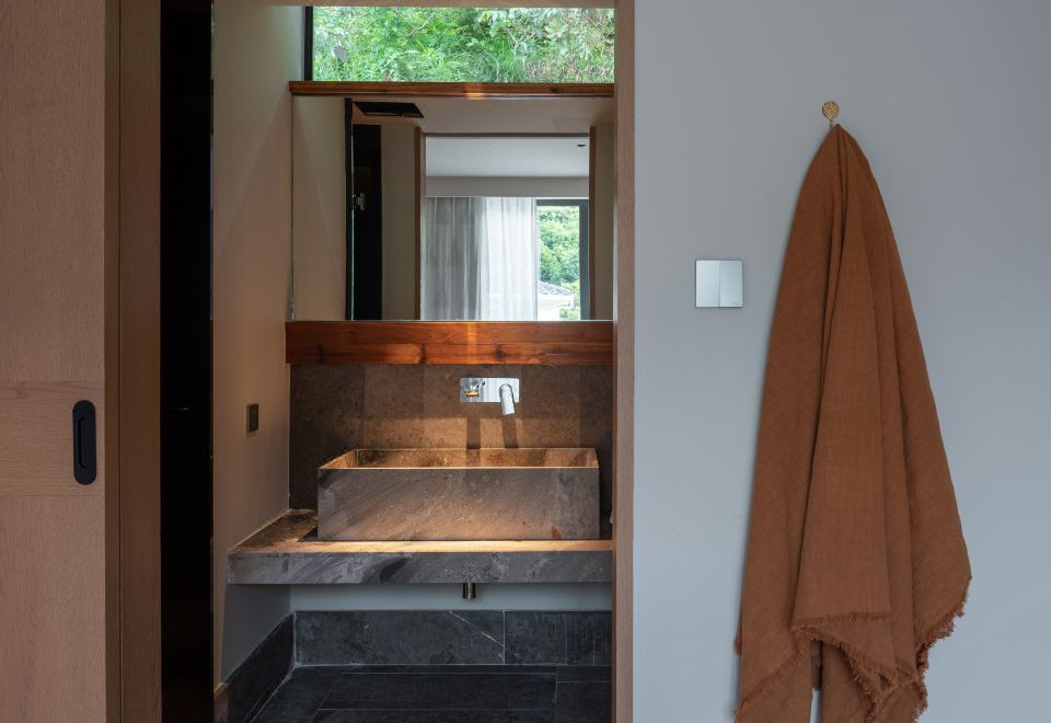 柏露·山景露臺大床房