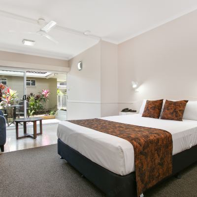 Superior Queen Room Comfort Inn Cairns City Promo Code