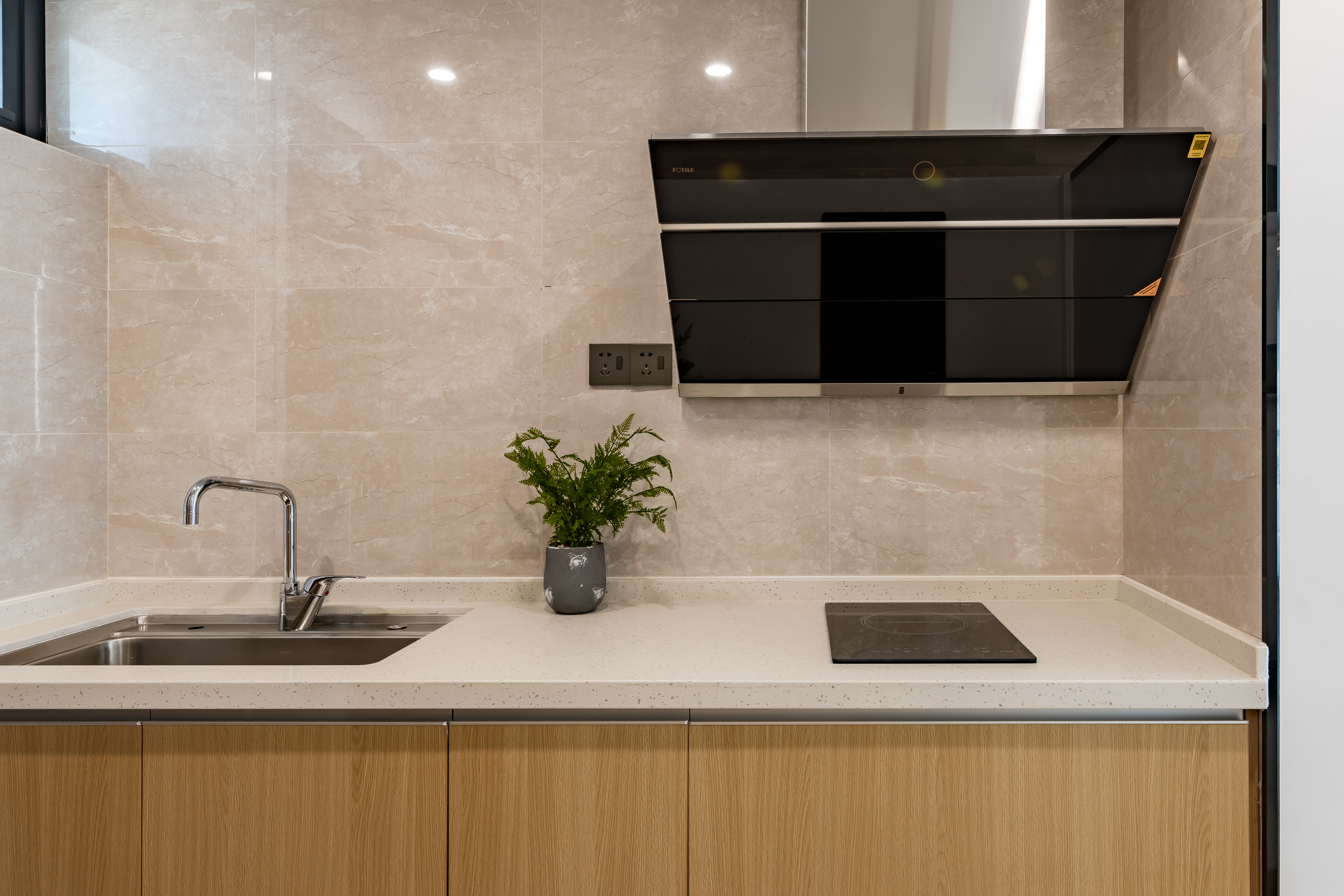 漫云·湖景大床房