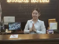 Subinh Hotel Hôtels à : Paksé