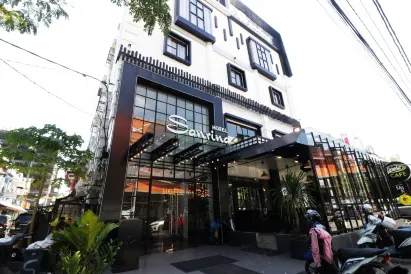 Hotel Sanrina Makassar
