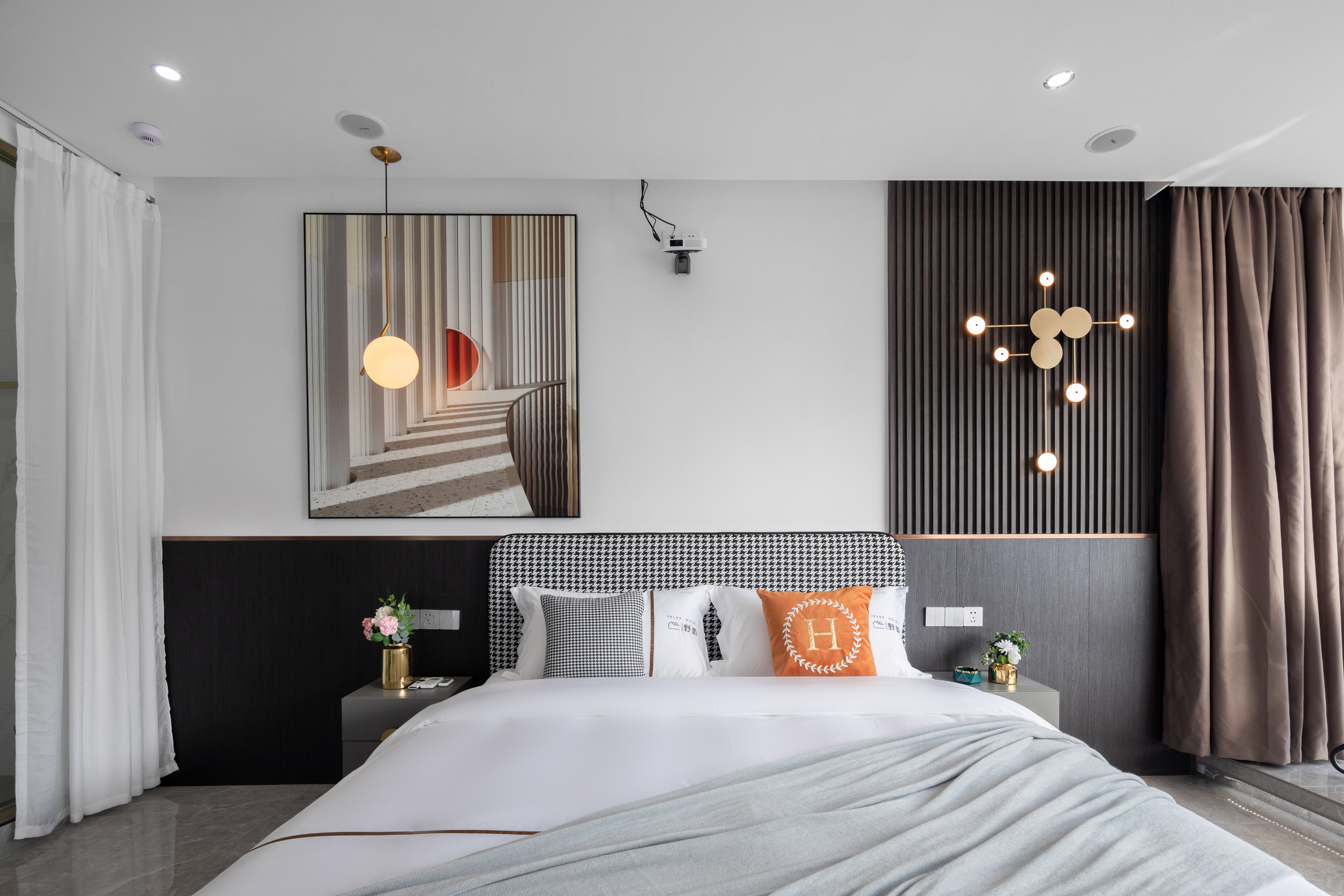 泊嶼·輕奢地臺大床房