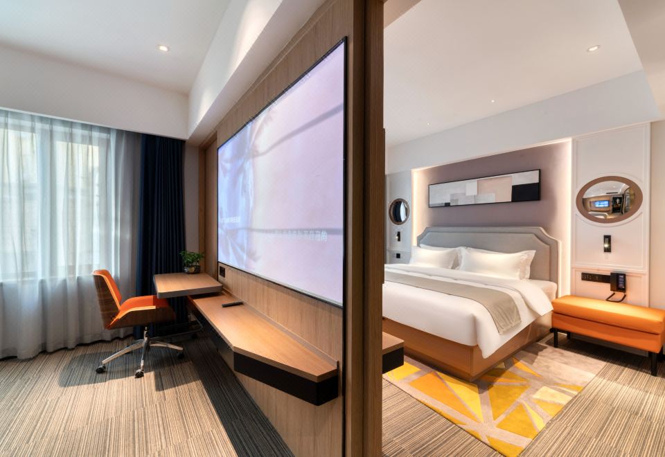 尊享行政套房（1室1廳+極米百寸投影+小童圍欄）