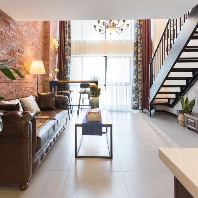 上曜·趣味loft臻選三床房【投屏電視+高空城景】 墨景飯店（重慶觀音橋店）優惠