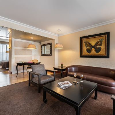 Ambassador Suite with Terrace Hotel Royal Manotel Geneva Promo Code