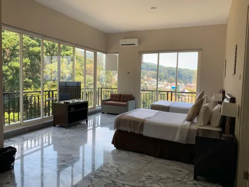 Arainn Bed & Breakfast Tretes Prigen by ecommerceloka