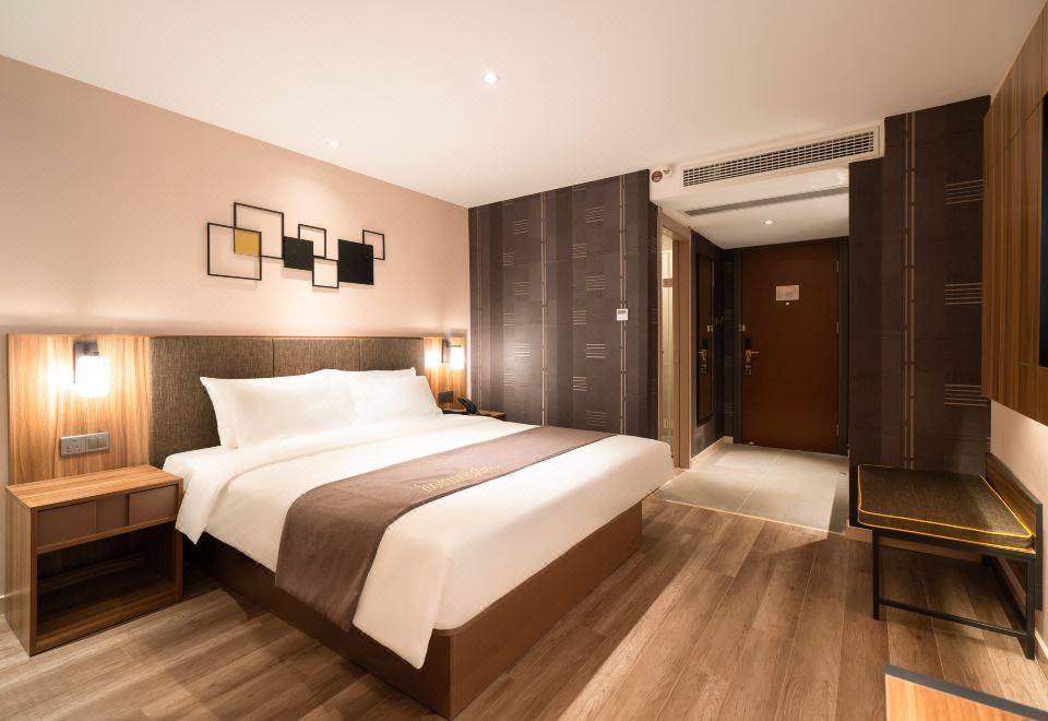 商务大床房【英伦风格，55寸可投屏电视】