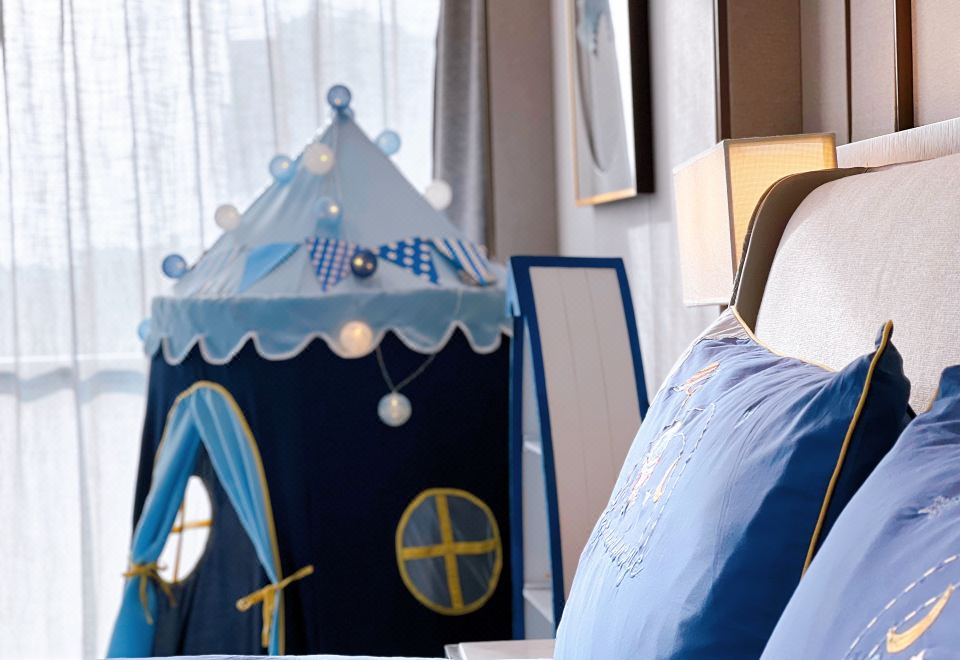 童心童趣全景大床房