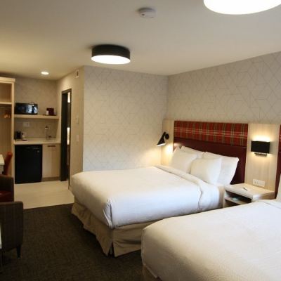 Standard Two Queen Room Mountaineer Lodge Promo Code